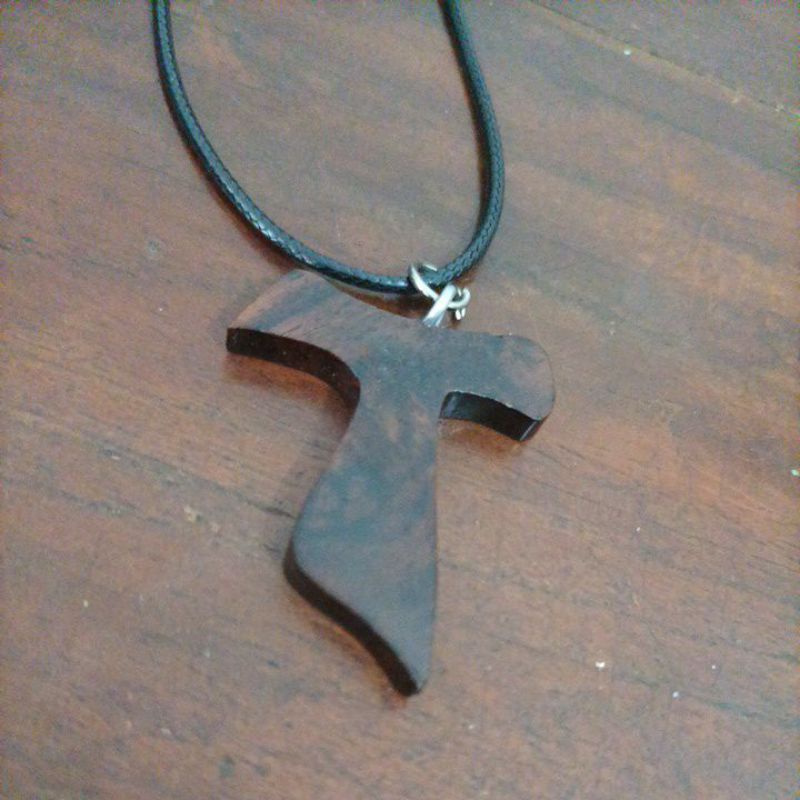 Kalung salib rosario kayu Tao ready stok