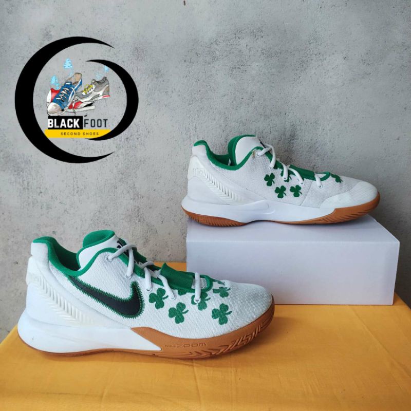 kyrie flytrap 2 on feet