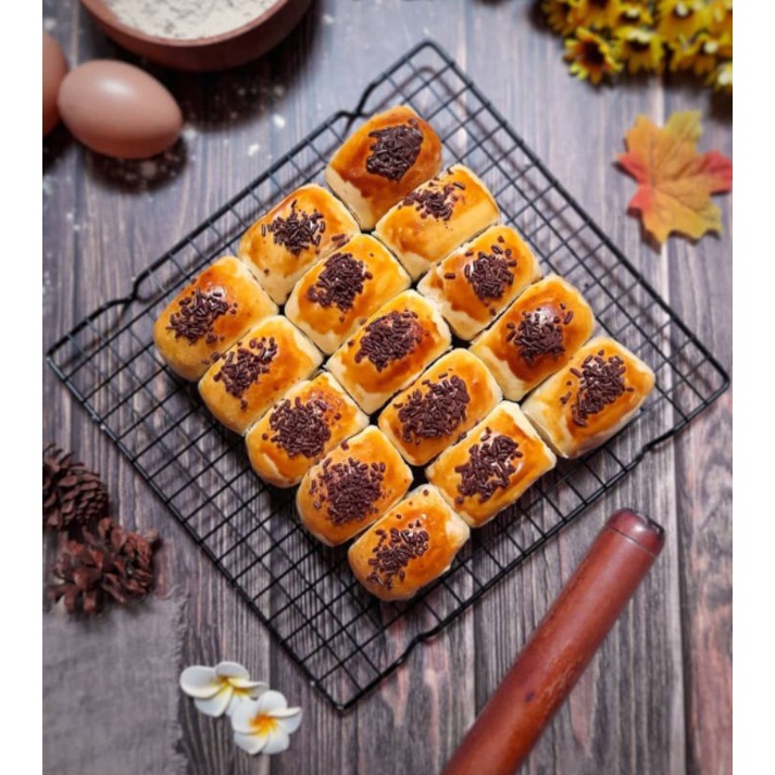 

BOLENKOH Bolen Pisang isi 10pcs