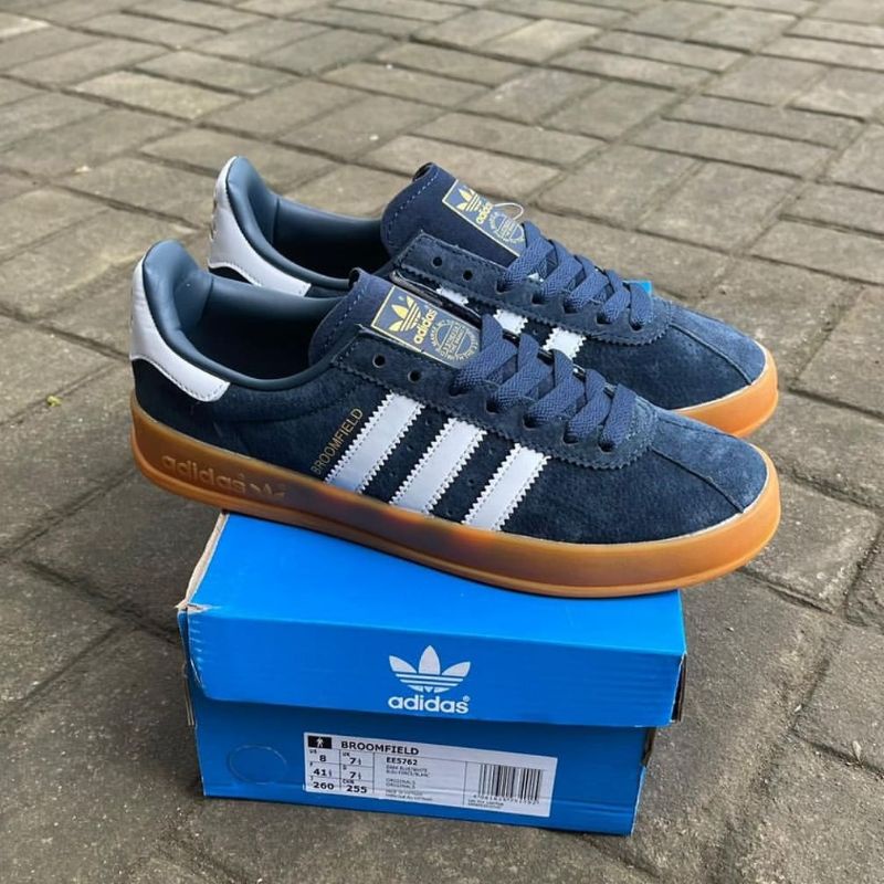 adidas broomfield navy white