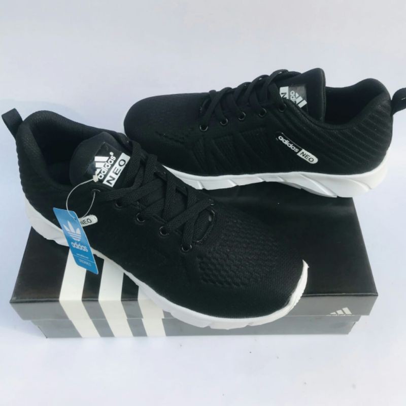 Sepatu Olahraga Running Sepatu Sneakers Adidas_2021 Neo Hitam Polos Hitam Putih