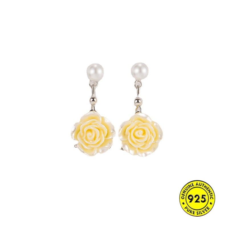 Anting Stud Desain Bunga Mawar Camellia Aksen Mutiara Bahan S925 Sterling Silver Lapis Emas Anti Alergi