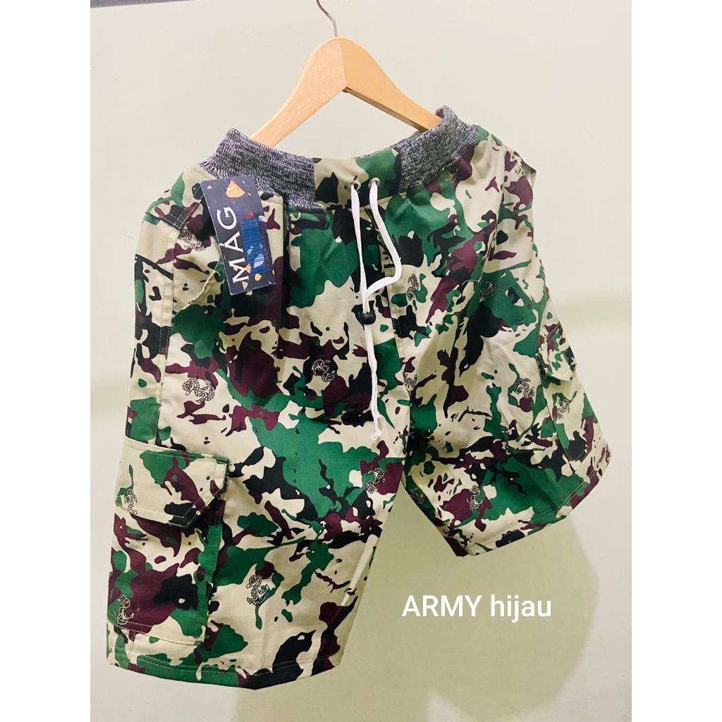 CELANA DISTRO MOTIF ARMY