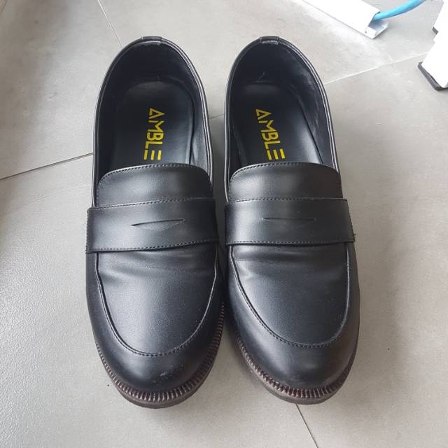 [PRELOVED] Amble Poly Shoes Black Size 39