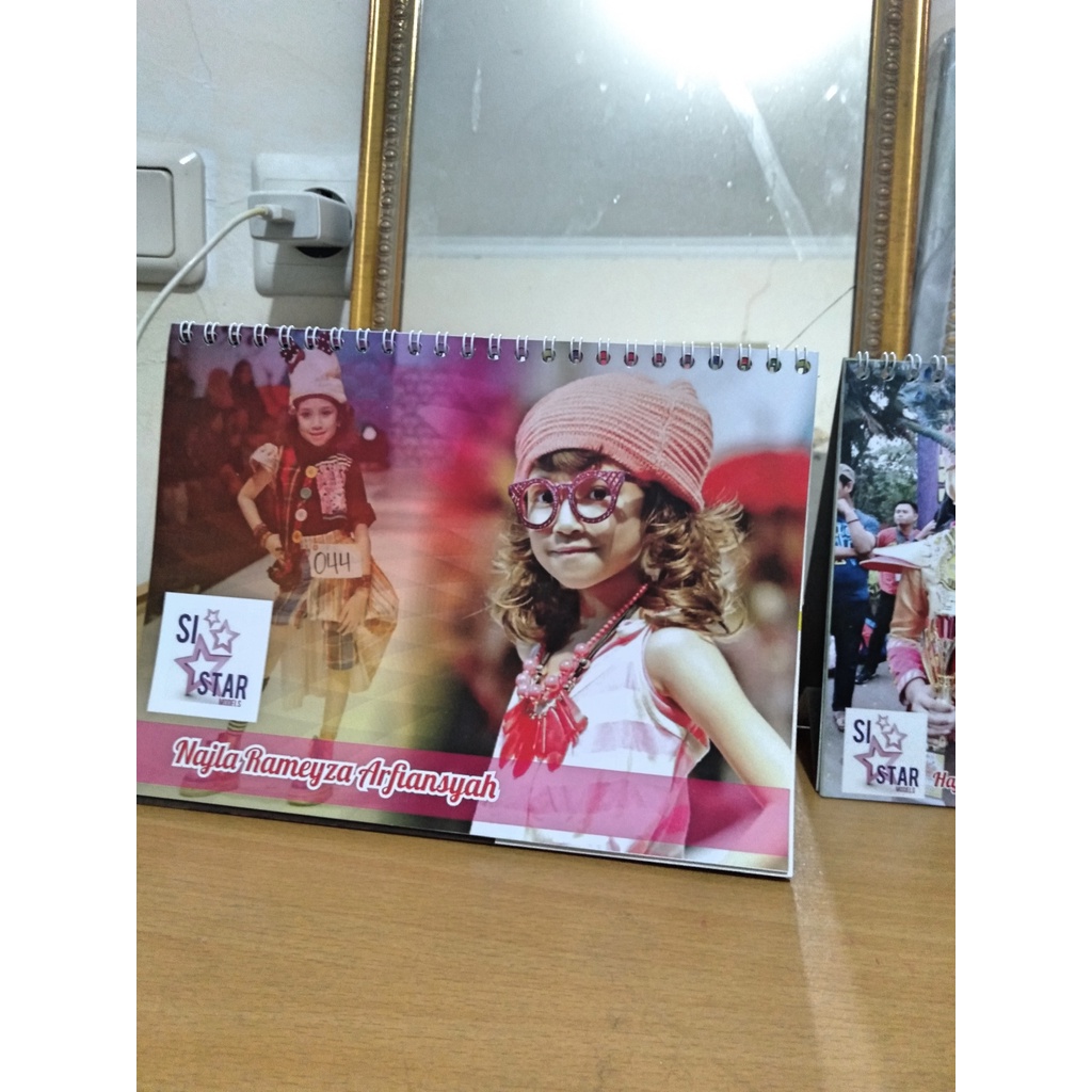 kalender meja landscape 7 lembar