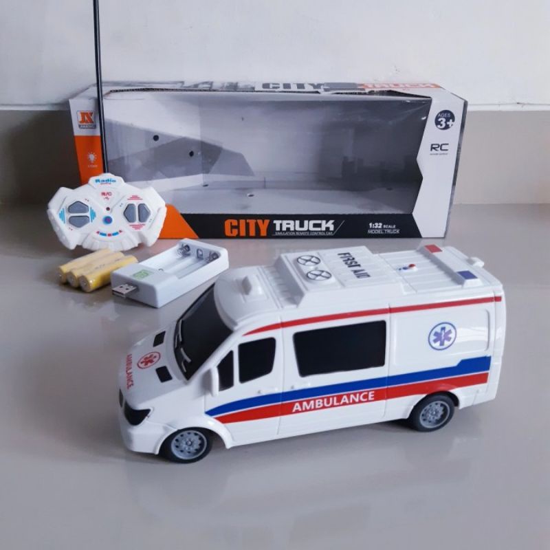 Rc Car Ambulance Remote Control Batre Cas - Mainan Mobil Ambulan Remot Kontrol Anak