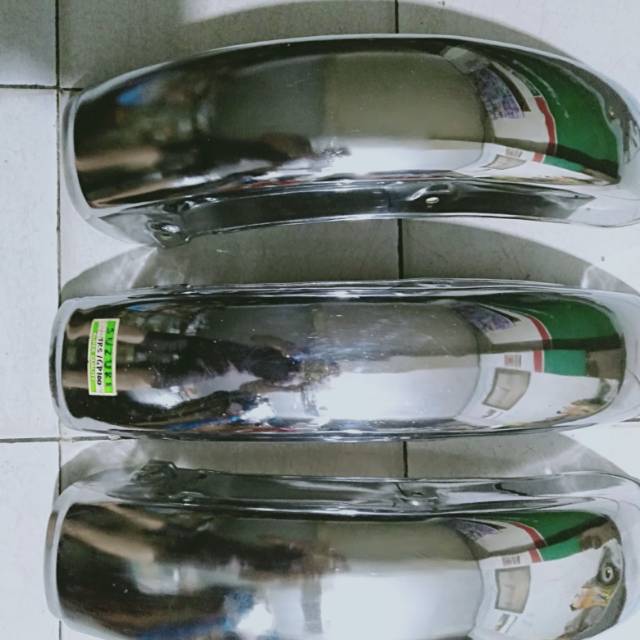 Spacbor slebor belakang Suzuki GP100 TRS