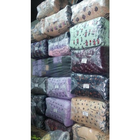 12Pasang Kaos Kaki Jempol motif (Warna Random&amp;Motif)