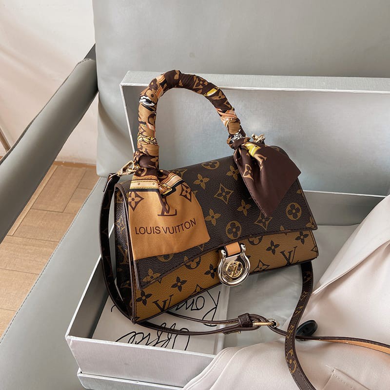 

Tas import L Vuitton 7113 Tas branded Tas wanita kekinian - TSBTM