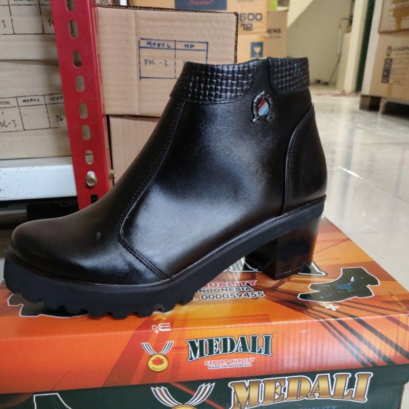 MANDIENS - Sepatu Kulit Boots Wanita PDH SUS 01 Medali