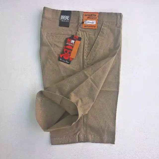 Celana Chinos Pendek Pria Distro MR Size 27 Sampai 28 Murah