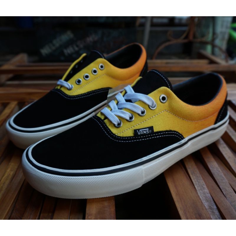 Vans Era Pro (Fade) - Black/Orange