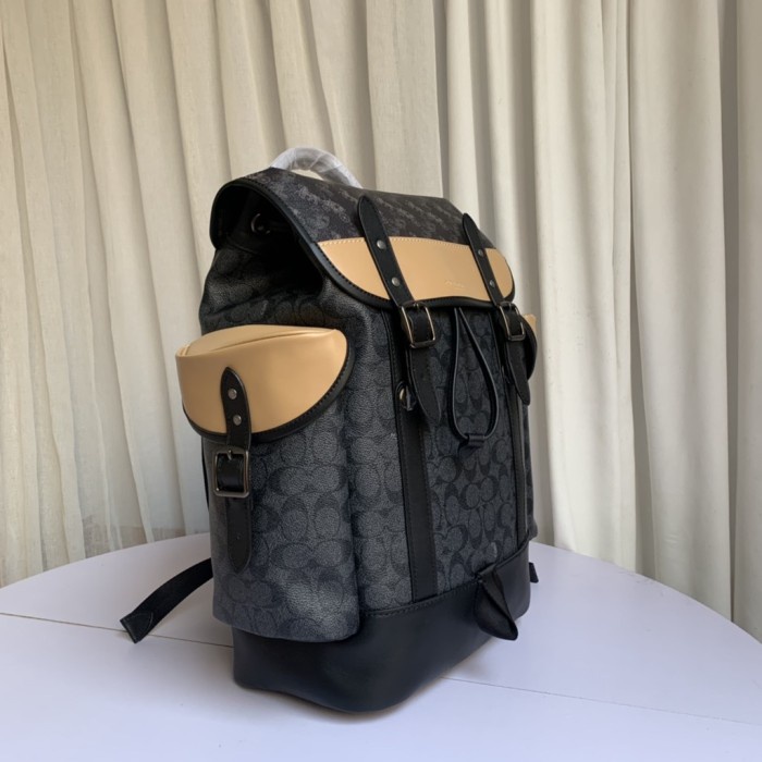 Coach Hitch Backpack With horse In signature