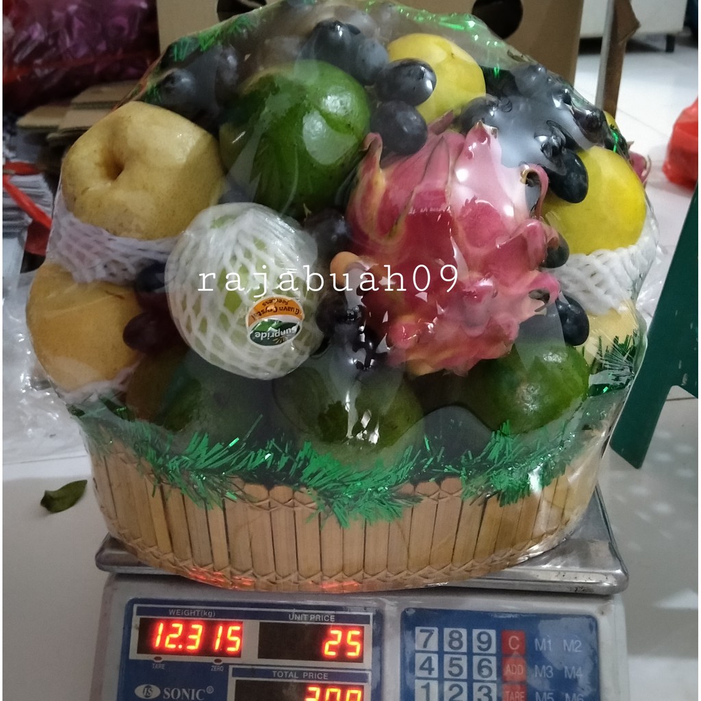 

Parcel Buah Uk Besar Berat 8-12 Kg