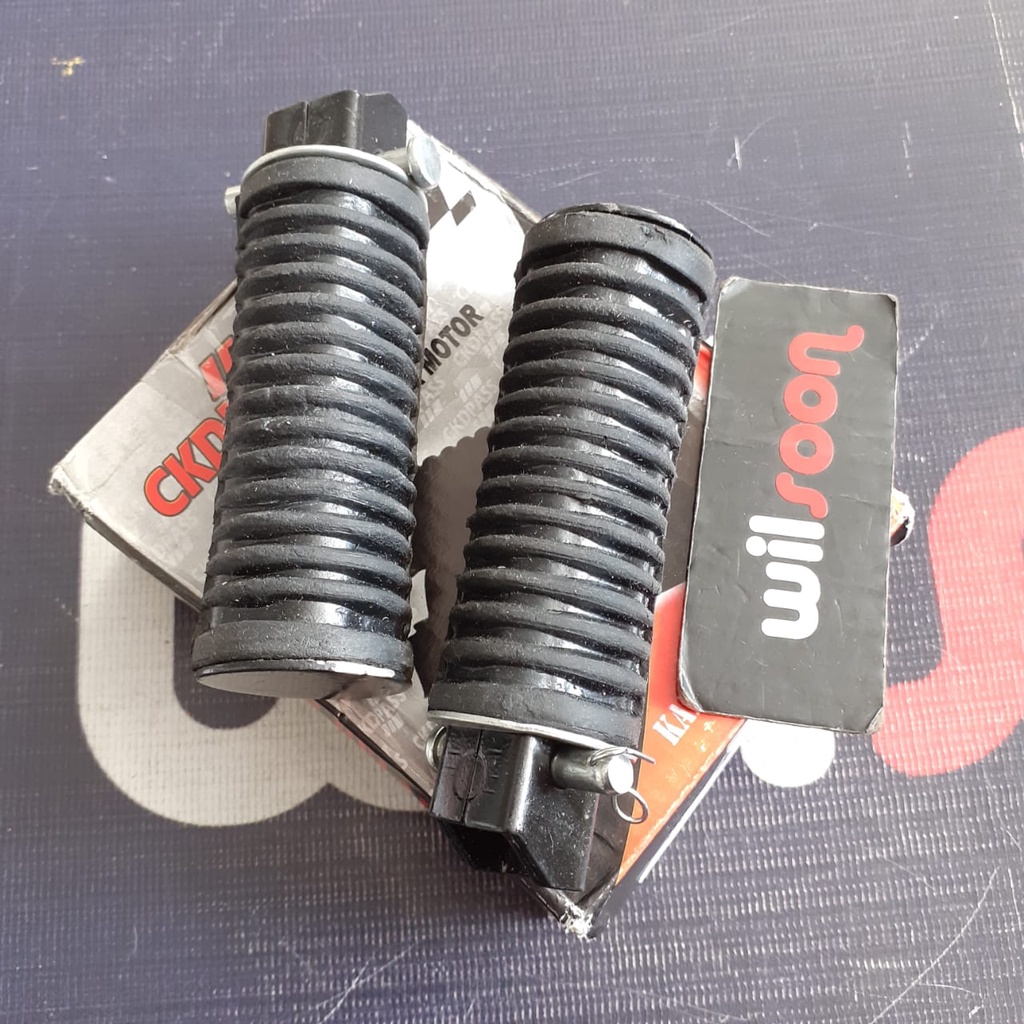 Foot Step / Pijakan Step Belakang Honda CB 100 / GL 100 / Prima Set Ckdpass