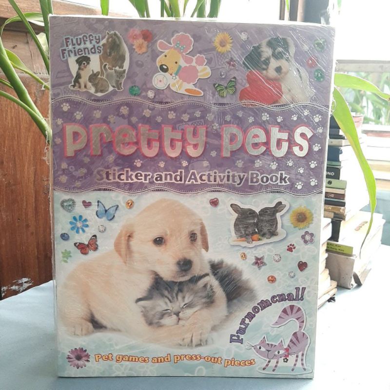 

PRETTY PETS - STICKER AND ACTIVITY BOOK - BUKU STIKER ANAK BERBAHASA INGGRIS - BUKU IMPORT ORIGINAL