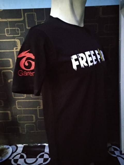 Paket kaos dan topi FREE FIRE sablon dua sisi full sablon combed 30s kaos standart distro