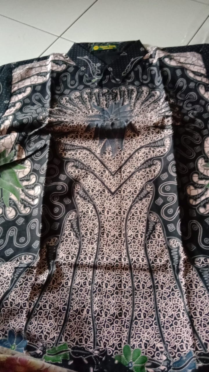 Wisanggeni Kemeja Batik Pria Lengan Pendek Full Furing By Dewo