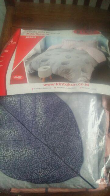 1kg Uk 160 /180 Sprei Sprey Rumbai Kintakun Dluxe Spongebob Black