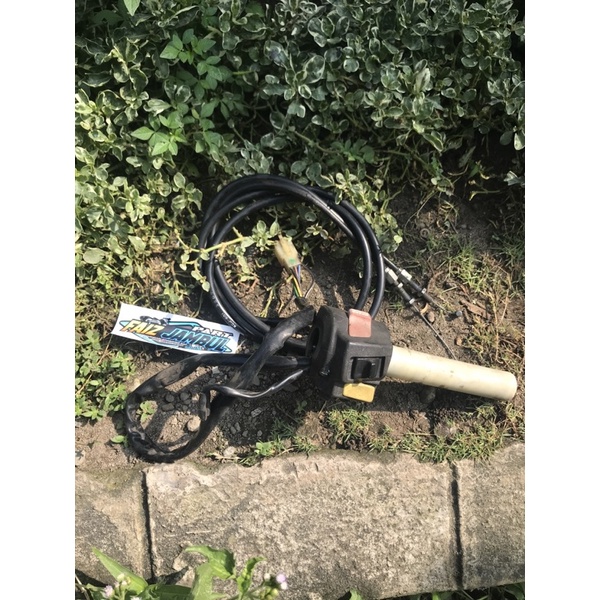 holder atau saklar kanan Tiger revo original copotan