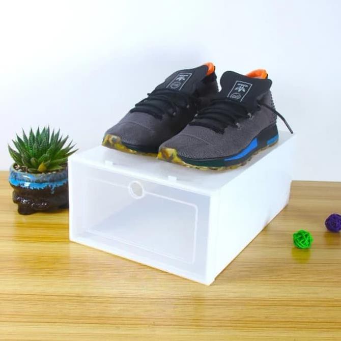 Kotak Sepatu Pria Flip Buka Depan dengan Frame Plastik SPECIAL