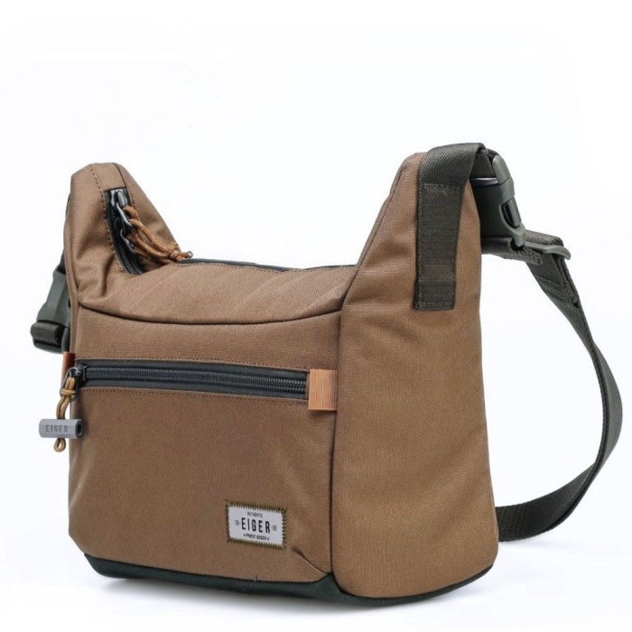 eiger1989 x portege camera pouch