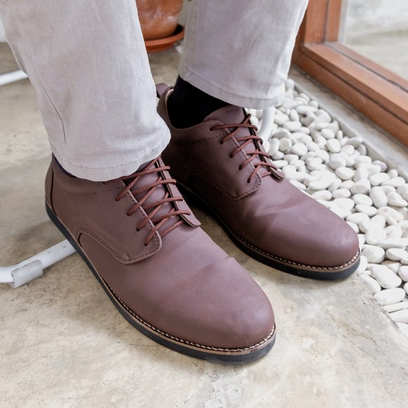 JAVIER BROWN |ManNeedMe x Zensa| Sepatu Vintage Pria | Pantofel Pria