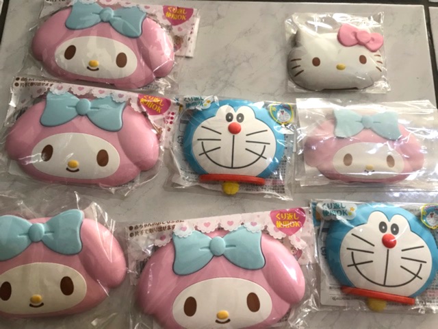 Penutup Tutup Tissue Tisu Basah Sanrio Hello Kitty Melody Gudetama Doraemon / Wet Tissue Cover Reusable