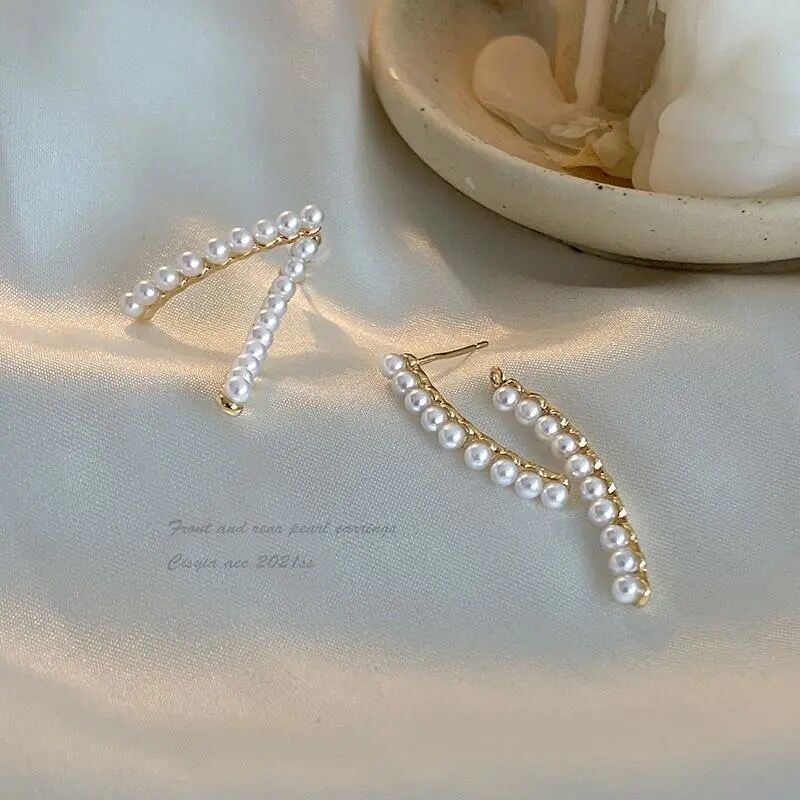 Aksesoris fashion wanita gaya Korea anting-anting mutiara salib sederhana