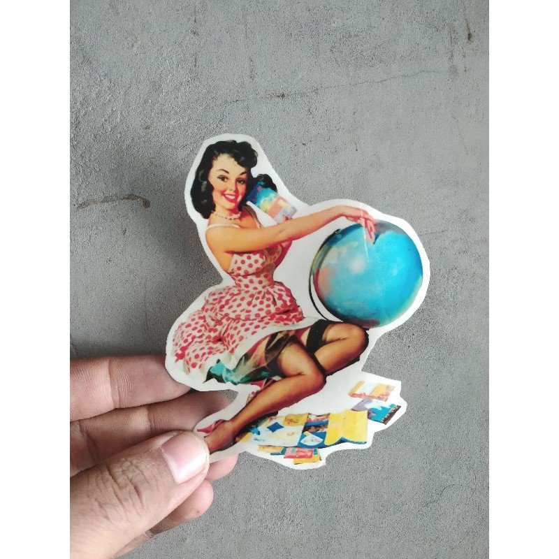 

Stiker pin up girl transparan kode 0009