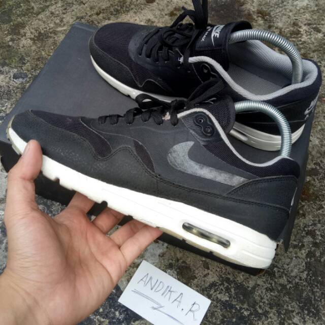 Nike air max 1 ultra essentials 704993-004