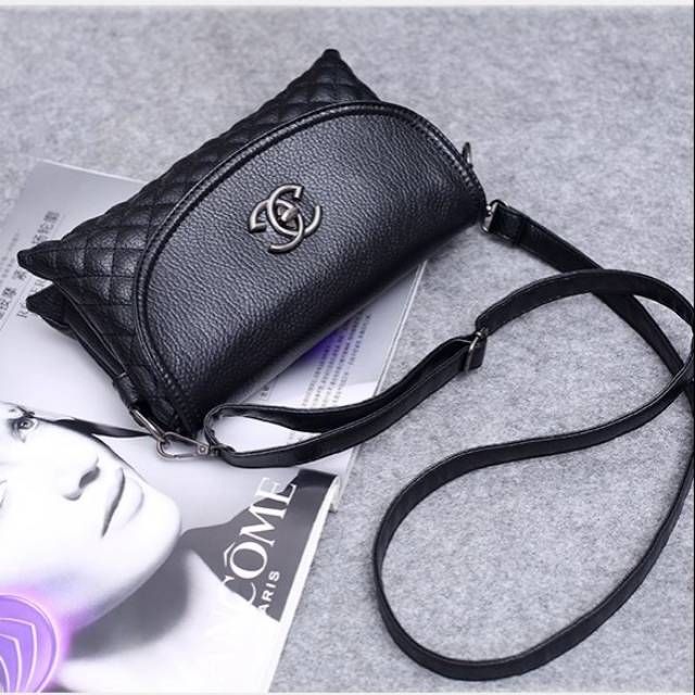 SN070 TAS SELEMPANG IMPORT FASHION By Lisna. S