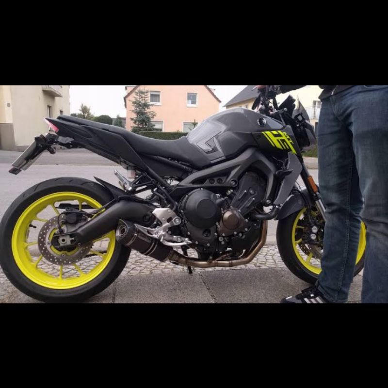 Knalpot Arrow Thunder Carbon Full System Yamaha MT09 Tracer