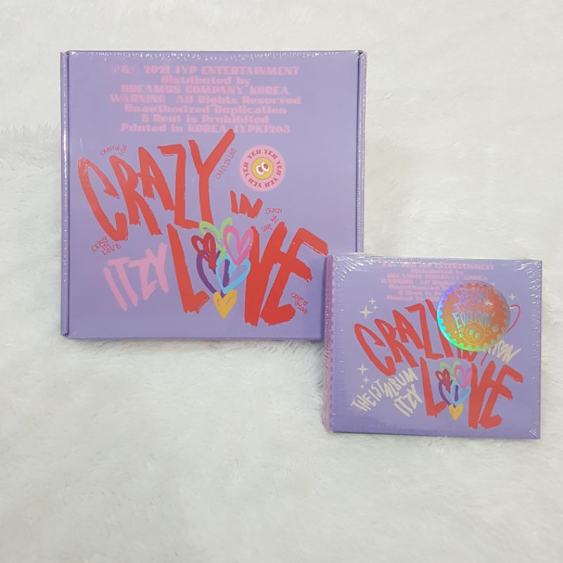 [READY STOCK] ALBUM ITZY CRAZY IN LOVE PHOTOBOOK VER YEJI  LIA CHAERYONG RYUJIN YUNA JEWEL CASE VER 
