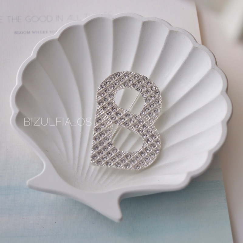 BROS B BROS BUNGA BROS MUTIARA BROS BRANDED BROS JILBAB BROS HIJAB BROS CANTIK BROS LUCU BROS PEARL BROS MEWAH BROS ELEGAN BROS DADA BROS KEBAYA BROS KUTUBARU AKSESORIES JILBAB AKSESORIES HIJAB BUTT0N GRID BIZULFIA_OS