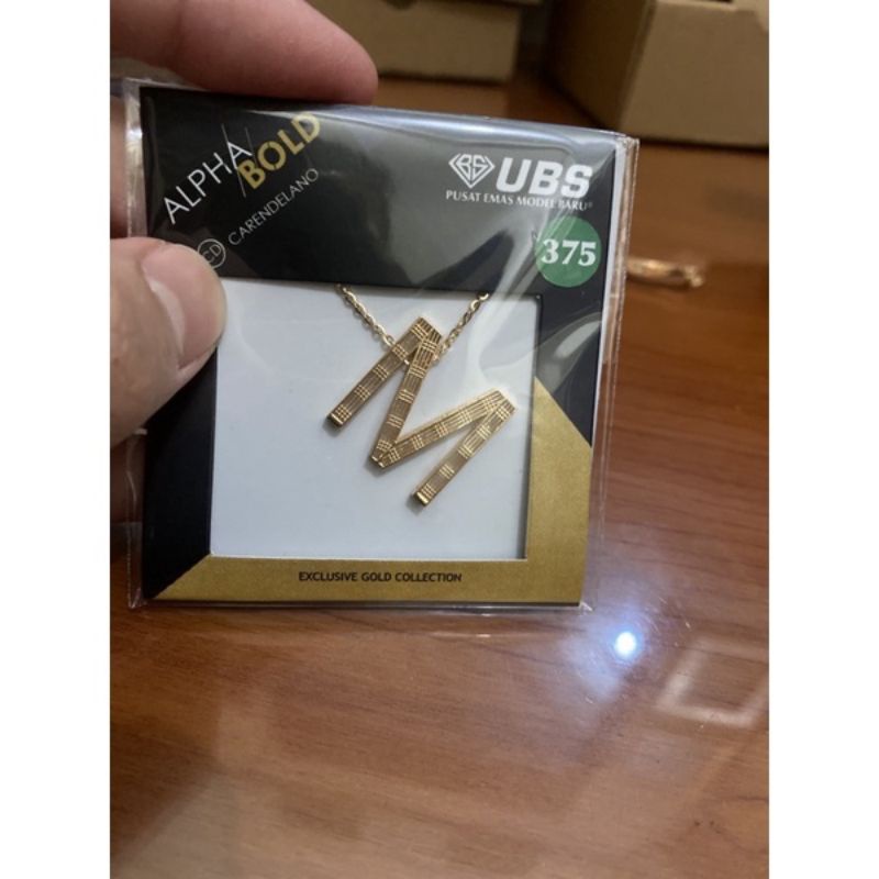 Kalung huruf M emas Asli kadar 375 berat 2.840 gram