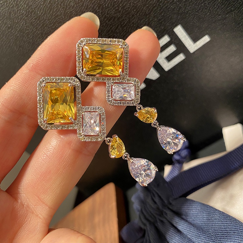 Retro Crystal Eardrops Inlaid Yellow Gem Square Moissanite Sterling Silver Needle