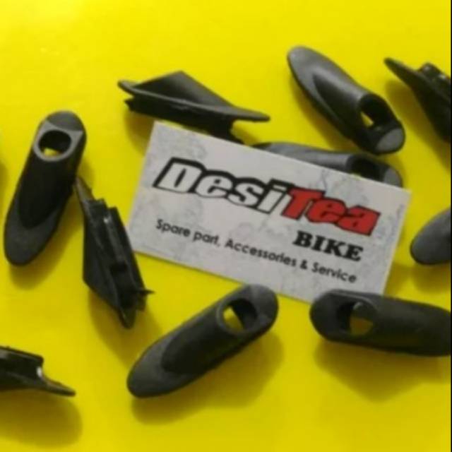 DT Cable Guide Plastic / Dudukan Tutup Jalur Kabel Frame Sepeda