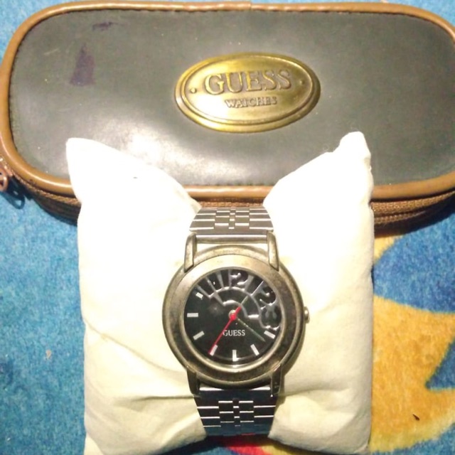 Jam tangan original guess authentic preloved bekas second original ori