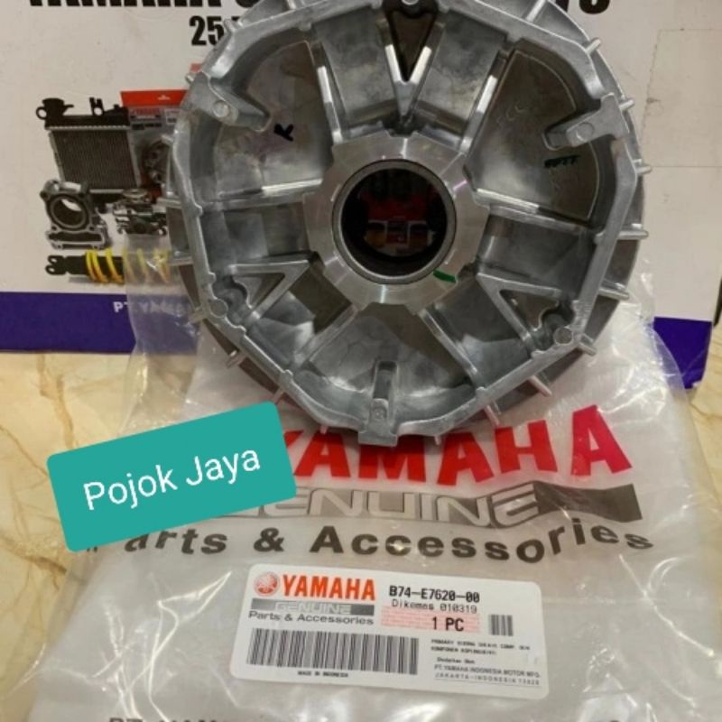 RUMAH ROLLER XMAX 250 ASLI ORI YAMAHA B74-E7620-00