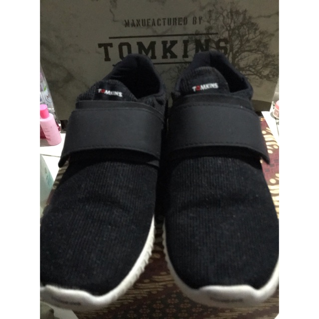 Preloved Tomkins Sneaker