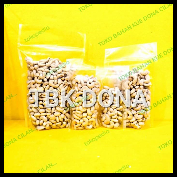 

DISKON TERBATAS !!! KACANG MEDE SUPER UTUH REPACK 1 KG TERLARIS