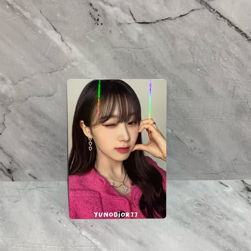 selfie card giselle booked