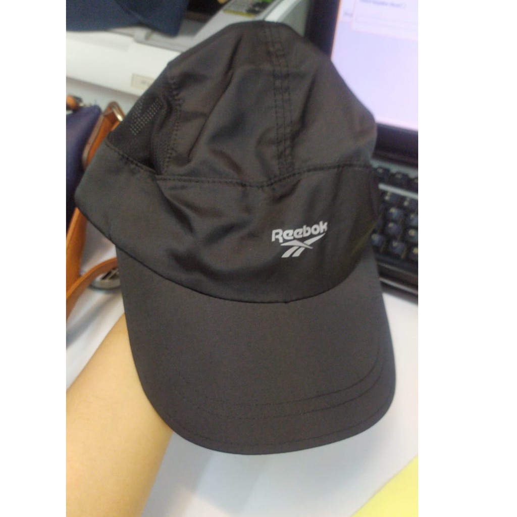 topi running reebok hitam sale