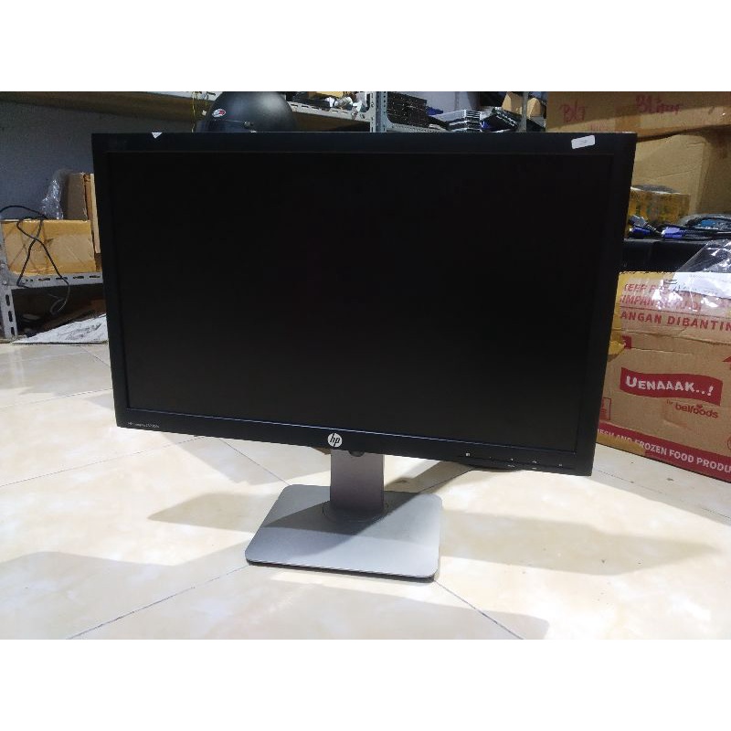 LED Monitor 24inch LG Layar IPS hdmi Mulus