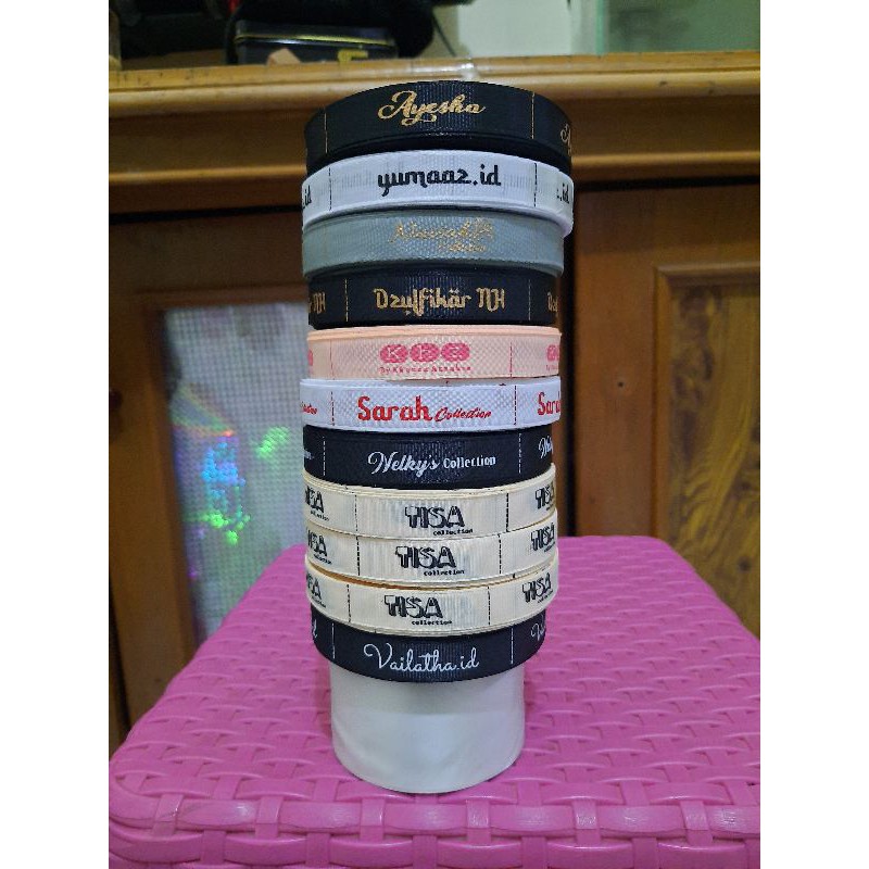 

Label Baju Merk, Hampers, Baju, Hijab & Masker (2 Hari jadi/Free Design)