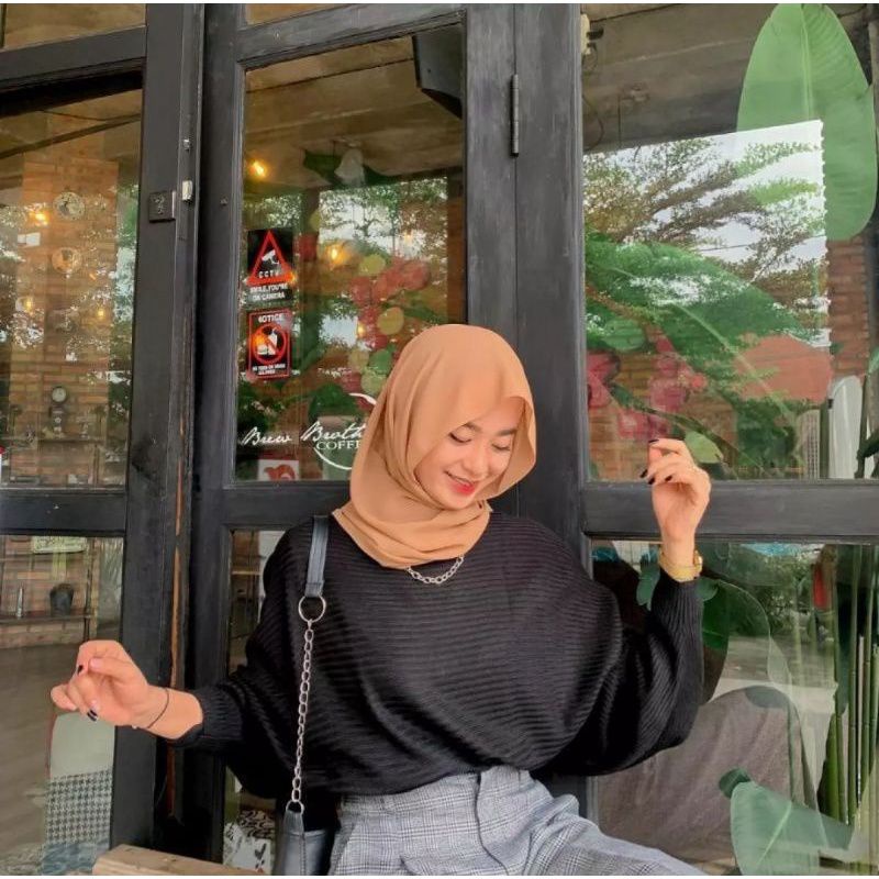 Blouse Rajut Batwing Oversize | Atasan wanita kelalawar | Lengan panjang original terbaru kekinian |