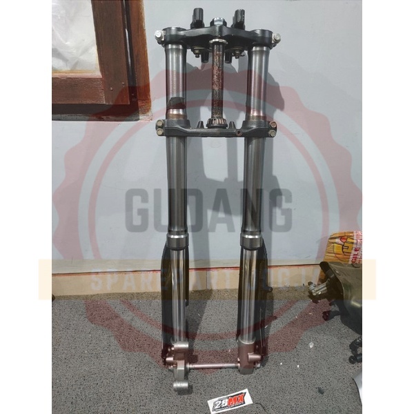 SOK DEPAN USD KLX DTRACKER OLD LAMA ASLI ORIGINAL COPOTAN MOTOR,KONDISI NORMAL AS AMAN SIAP PAKAI