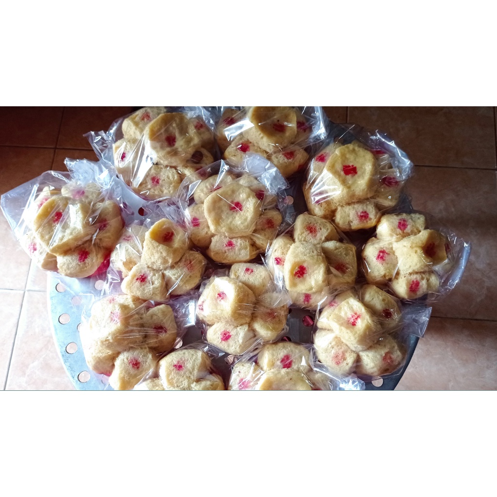 

Kue Mangkok / Huat Kue / Mike Bagan / Pre Order / Tanpa pengawet, pewarna dan pemanis buatan. HALAL.