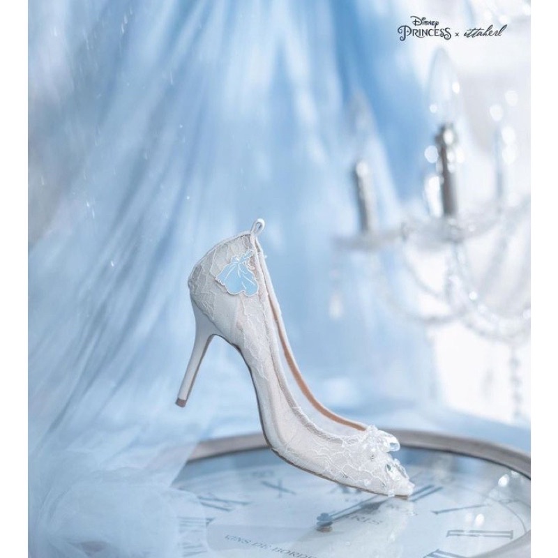 Ittaherl x Disney Princess Cinderella